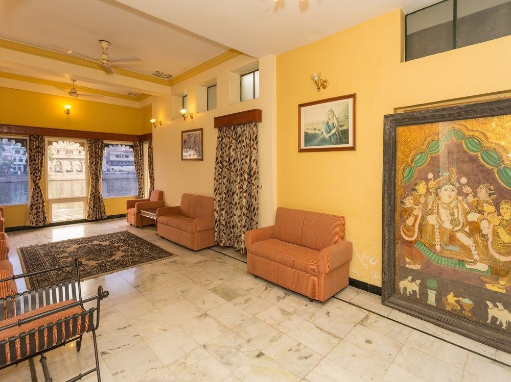 Sarovar - Lake Facing Boutique Hotel On Lake Pichola Ουνταϊπούρ Εξωτερικό φωτογραφία