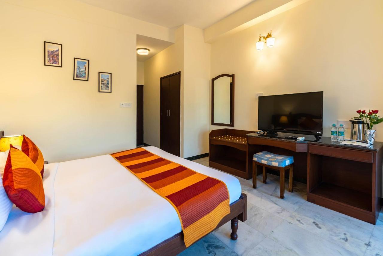 Sarovar - Lake Facing Boutique Hotel On Lake Pichola Ουνταϊπούρ Εξωτερικό φωτογραφία