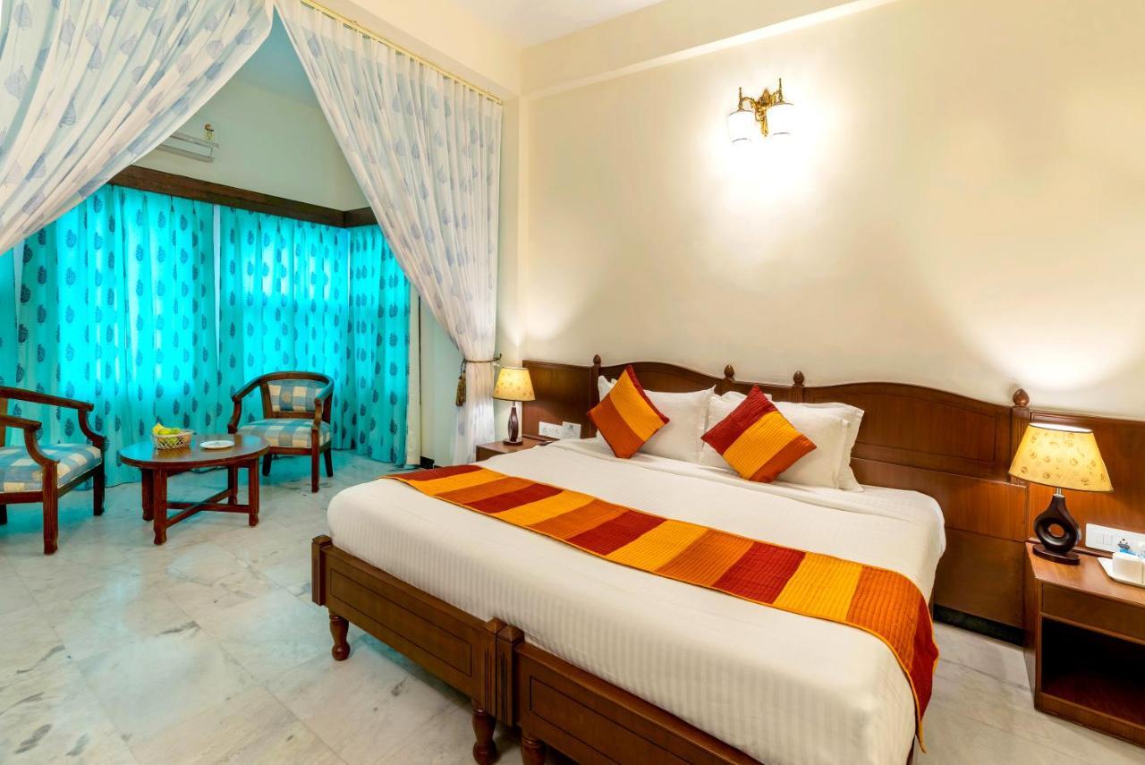 Sarovar - Lake Facing Boutique Hotel On Lake Pichola Ουνταϊπούρ Εξωτερικό φωτογραφία