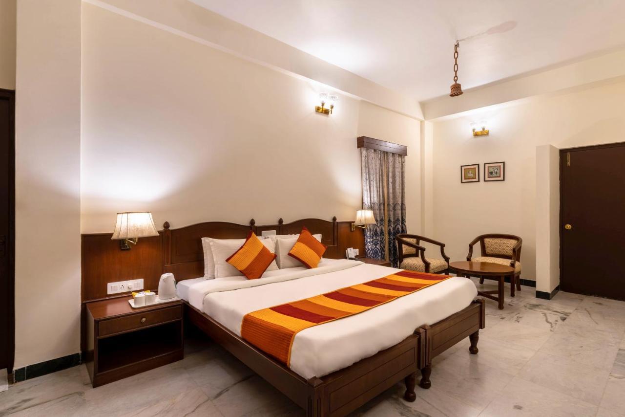Sarovar - Lake Facing Boutique Hotel On Lake Pichola Ουνταϊπούρ Εξωτερικό φωτογραφία