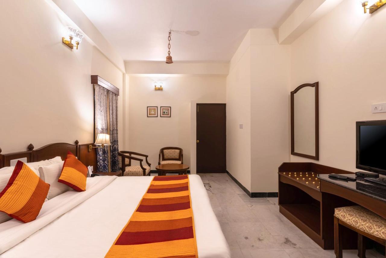 Sarovar - Lake Facing Boutique Hotel On Lake Pichola Ουνταϊπούρ Εξωτερικό φωτογραφία